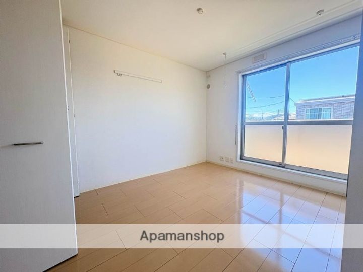 マドレカーサのその他画像