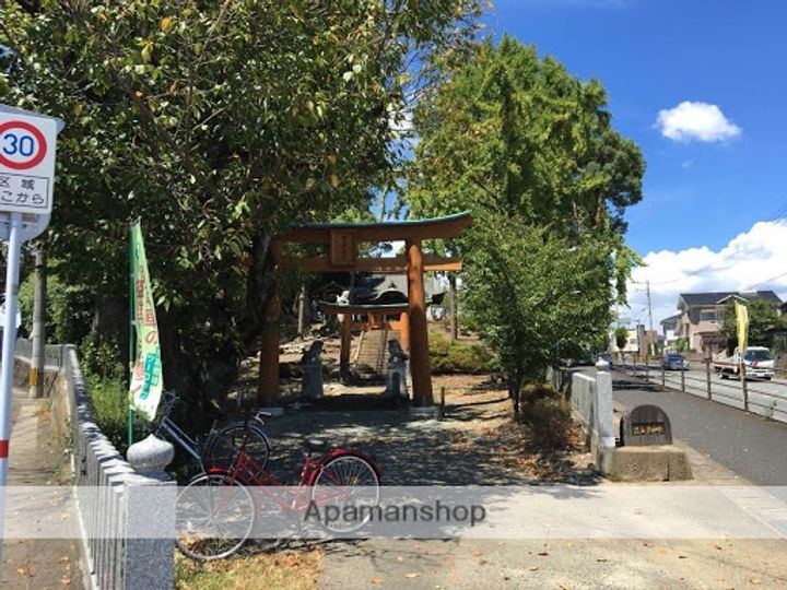 エスペレ小楠の周辺