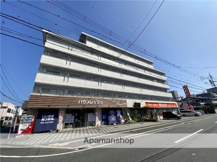 熊本県熊本市中央区新屋敷2丁目の賃貸マンションの外観