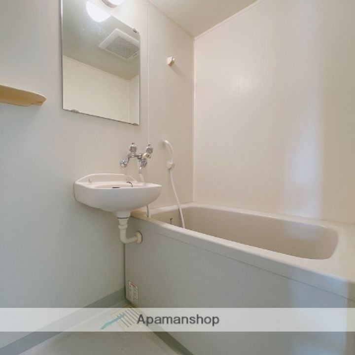 桜ビル新大江の風呂