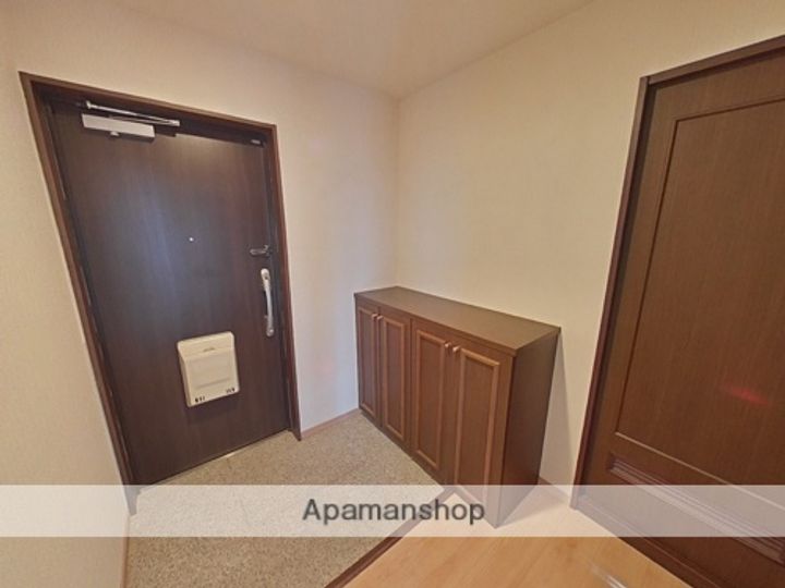 ビブレ本山の玄関