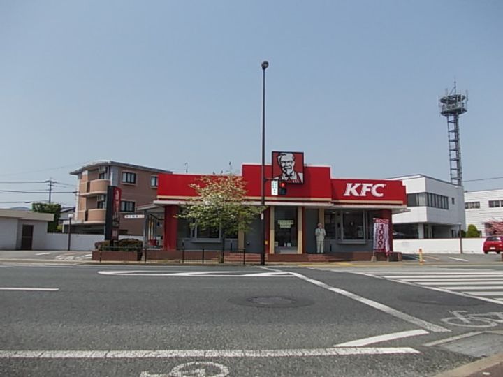 ピーチ・ホーレンの周辺