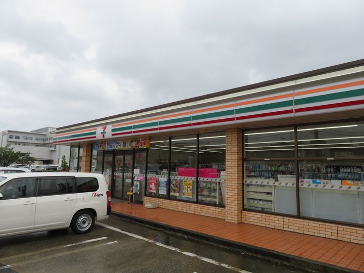 レオパレス曲野Ⅱ103の周辺