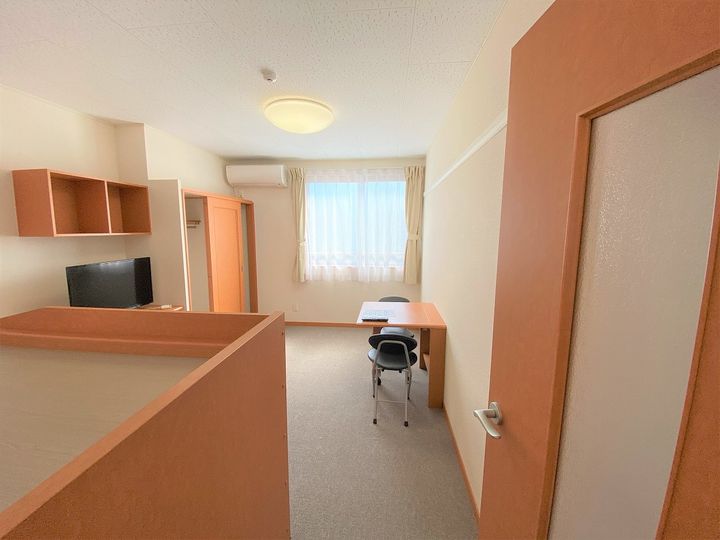 レオパレスメゾン 神馬 Ⅰ207の居間