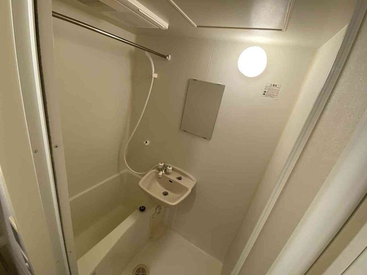 レオパレス長迫204の風呂