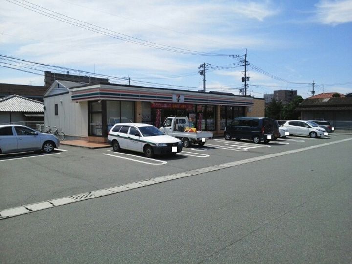 マウンテンハイツの周辺