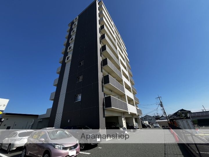 エレイネ近見の外観