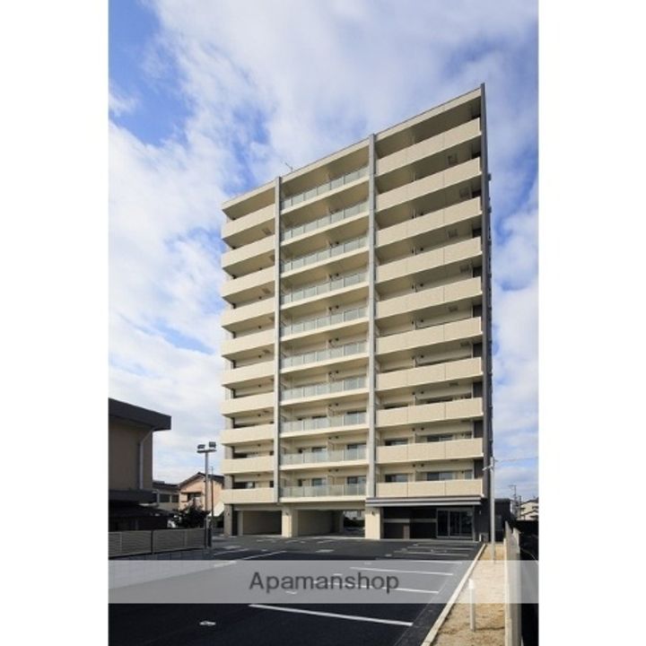 K−SMART新大江の外観