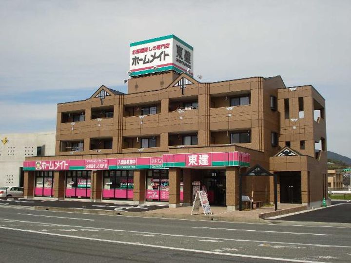 ローズガーデンの外観