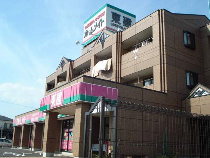ローズガーデンの外観