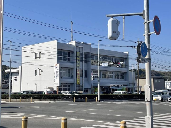 メゾンユリアの周辺