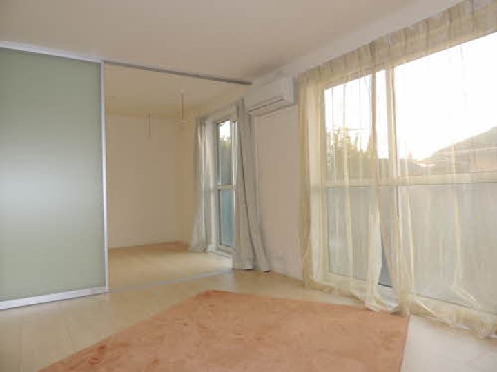 シャーメゾン桜川の居間