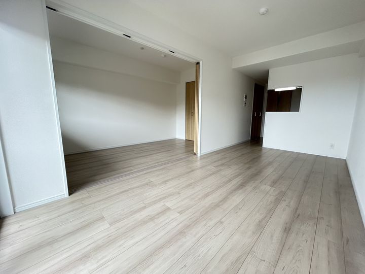 熊本県熊本市北区楡木1丁目の賃貸マンションの居間