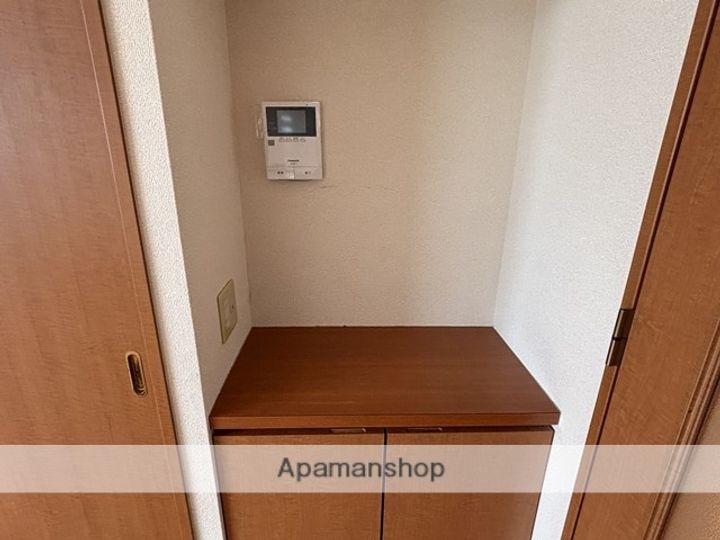 センチュリー7番館の内装