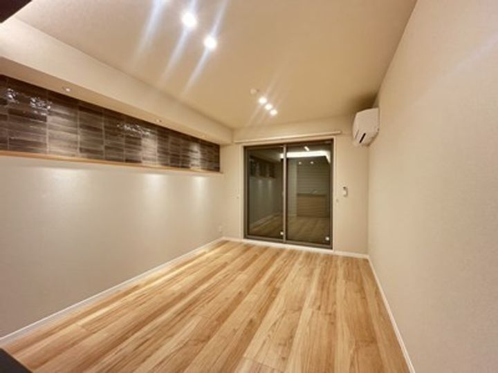 シャーメゾン壺川の居間