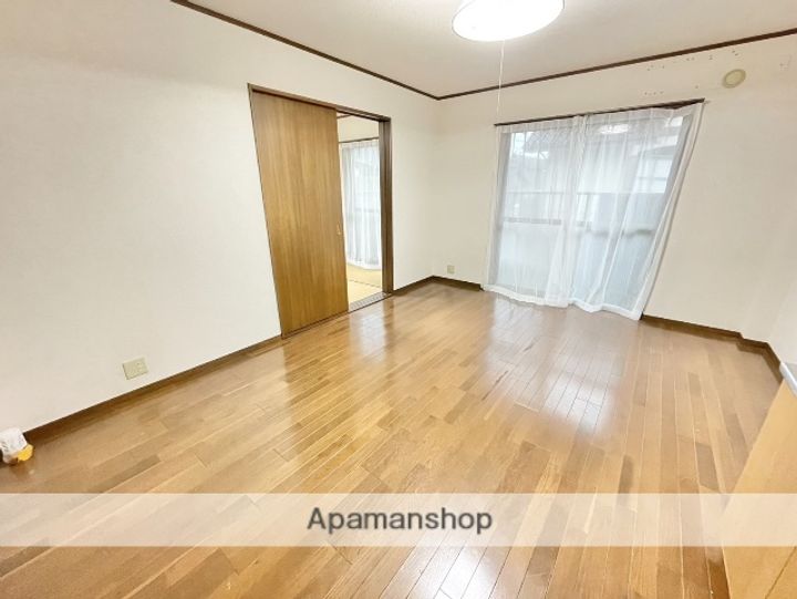 熊本県熊本市南区八幡7丁目の賃貸アパートの内装