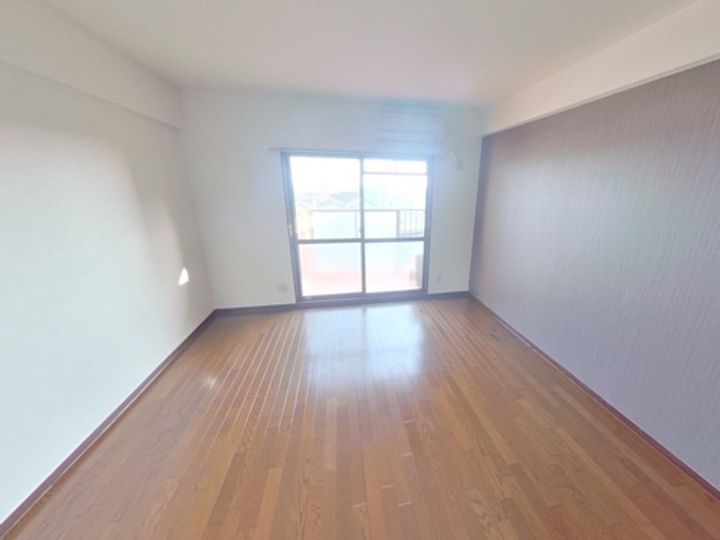 エステート平成の居間