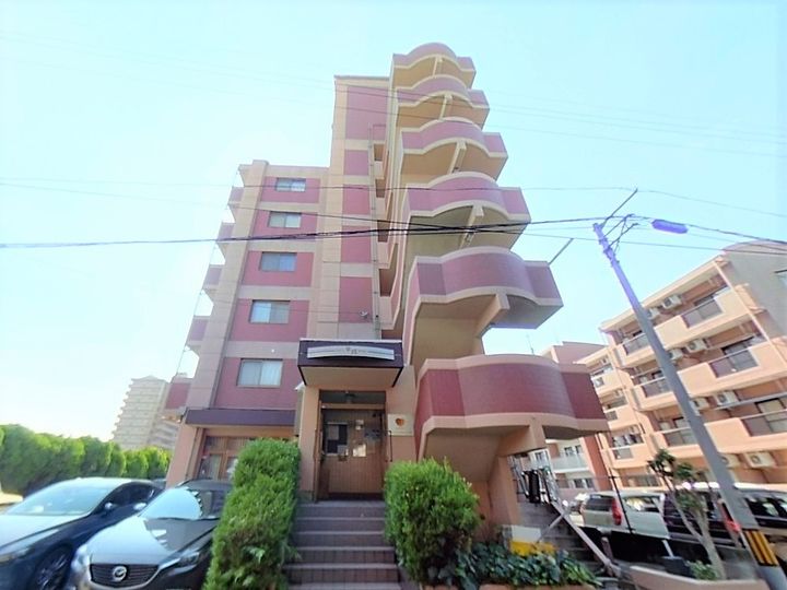 エステート平成の外観