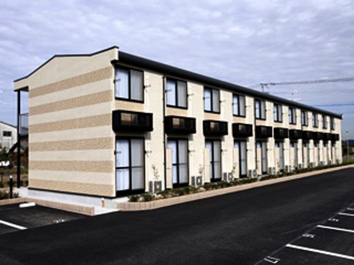 レオパレスSAKAE201の外観