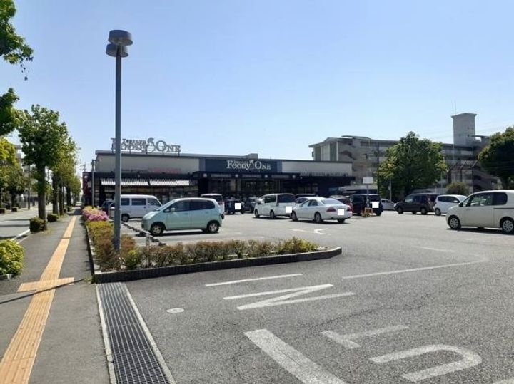 カーサ・クレインの周辺