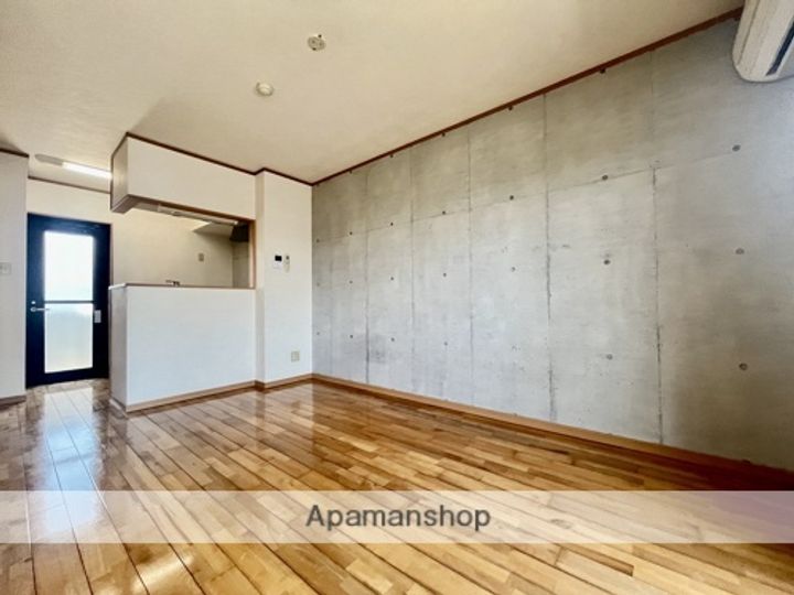 アニバーサリー25の居間