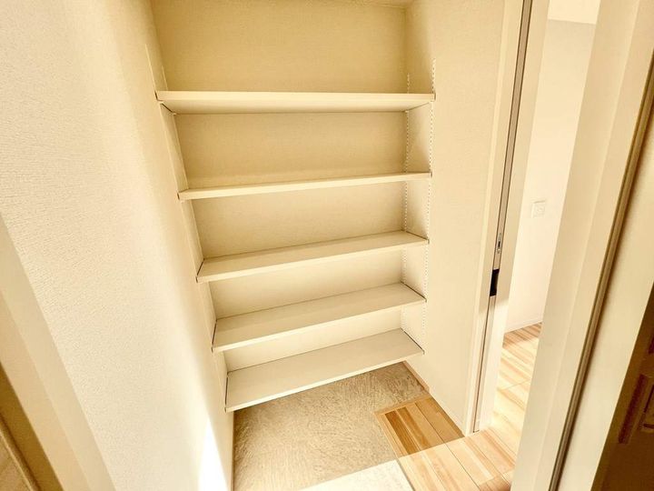 熊本県熊本市北区楠8丁目の賃貸マンションの内装