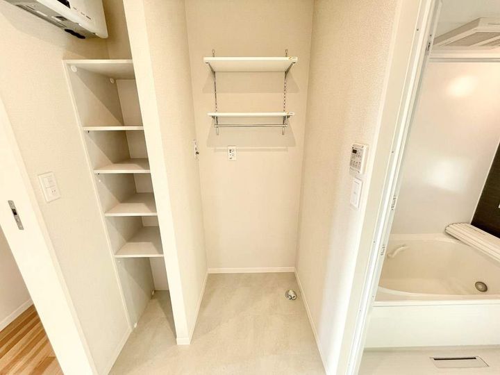 熊本県熊本市北区楠8丁目の賃貸マンションの内装