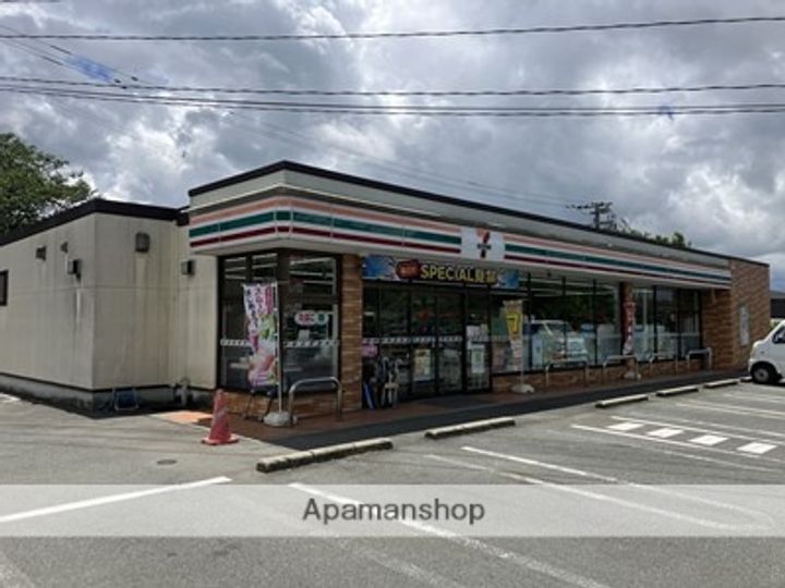 エトワールルージュ Bの周辺