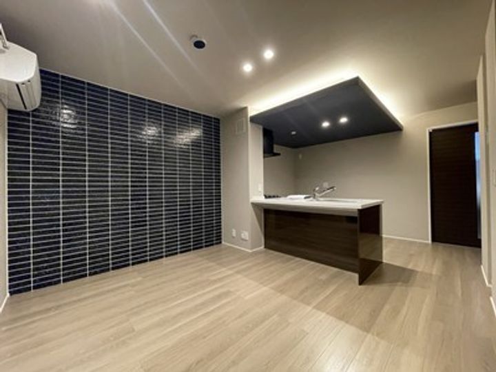 熊本県菊池郡菊陽町大字原水の賃貸マンションの居間