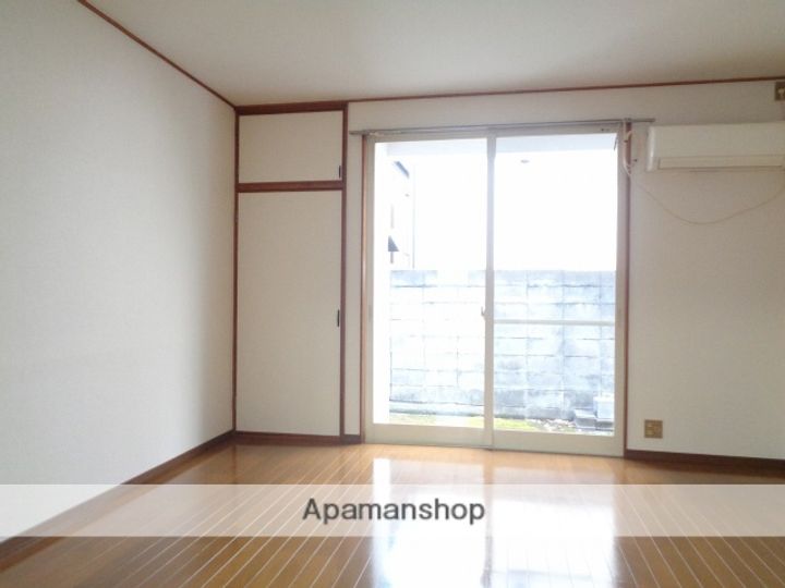 コーセイハイム102の内装