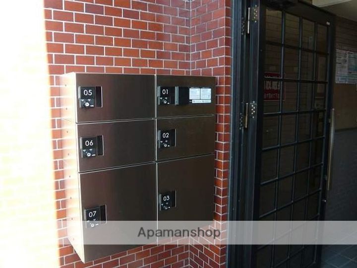 ラフォーレ5番館208の外観