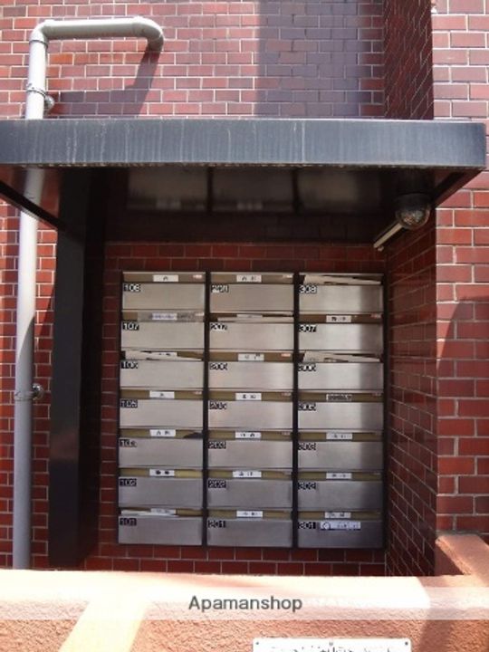 ラフォーレ5番館208の外観