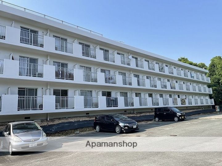 ロイヤルハイツ池田の外観