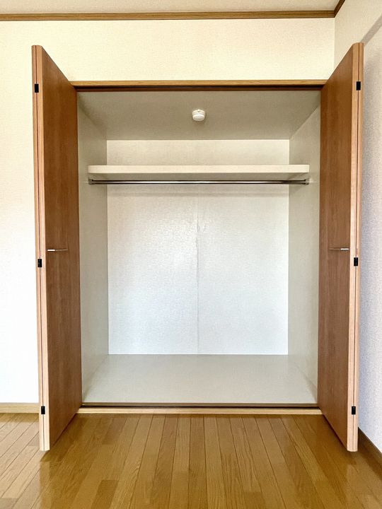 ベルメゾン長嶺302の内装