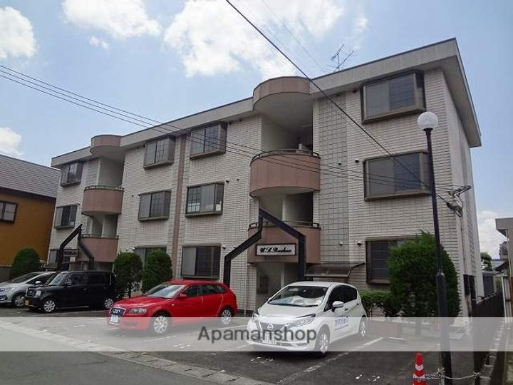 W.K.レジデンス303の外観