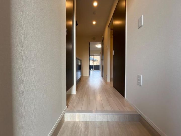 BLUEBELL 杉水105の玄関