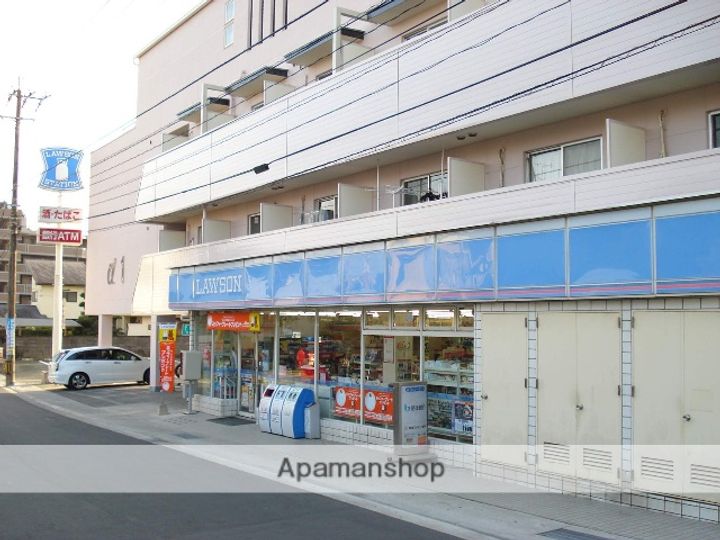 ヴィラ・フィオーレ402の周辺