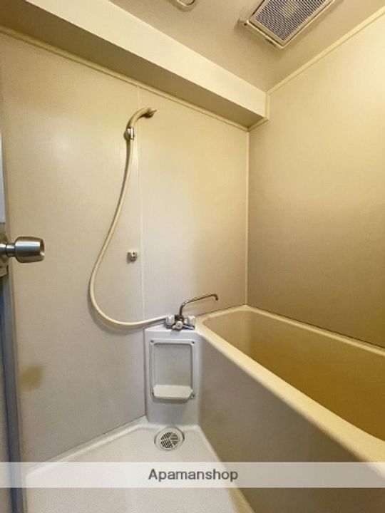 コートベネッセ上熊本512の風呂