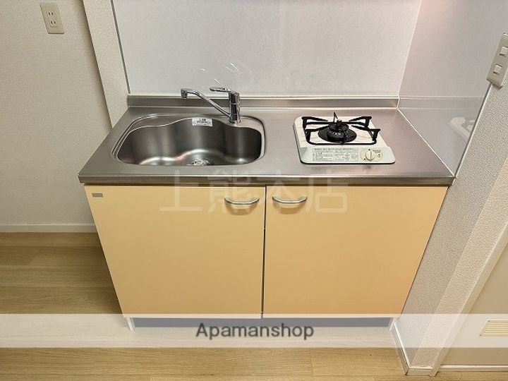 エル花園102の内装