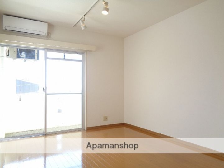 熊本県熊本市中央区渡鹿6丁目の賃貸マンション302の内装