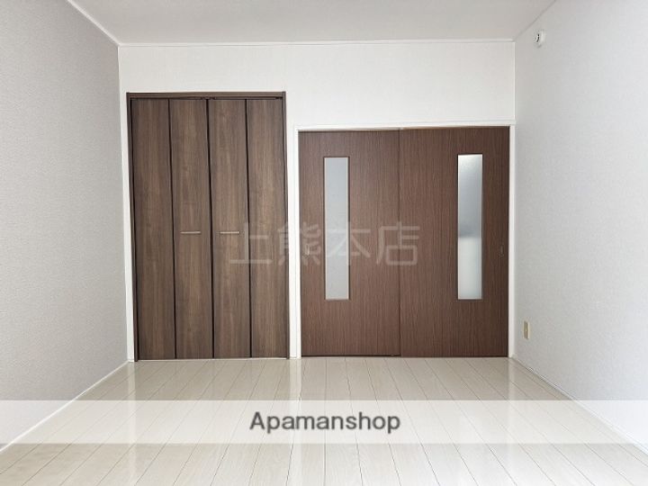 第13三共ビルの内装