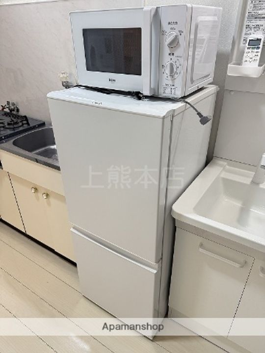 第13三共ビルの内装