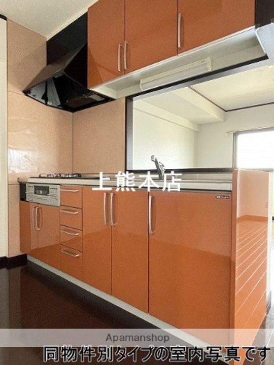 プロヴァンス池田のキッチン