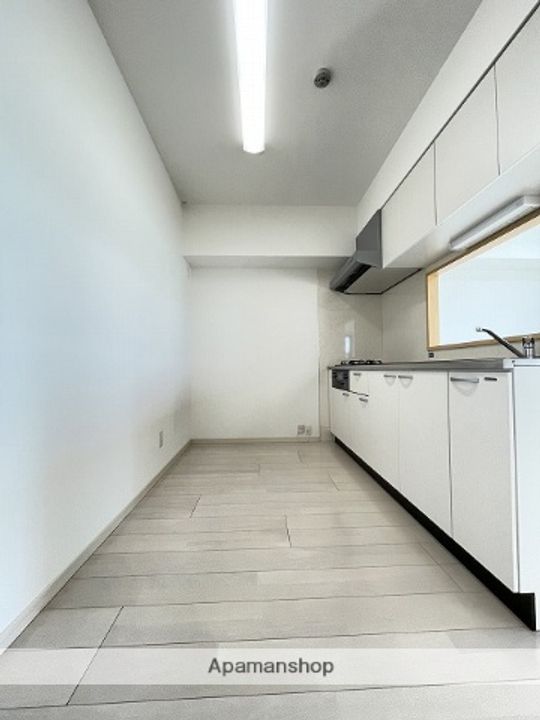 新屋敷ピアッツァビルの内装