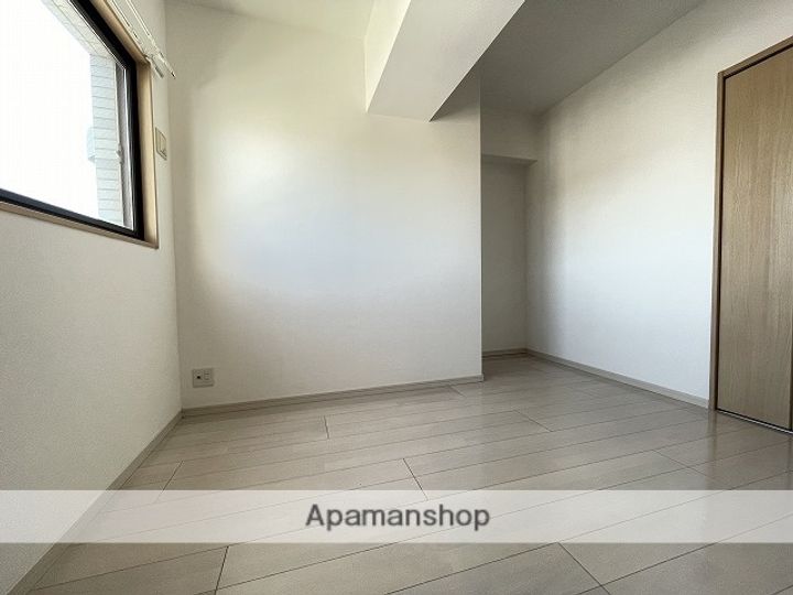 新屋敷ピアッツァビルの内装