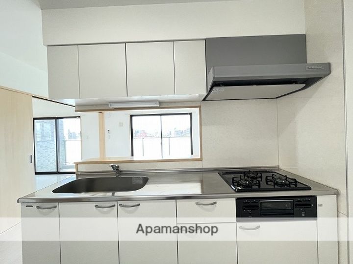 新屋敷ピアッツァビルのキッチン