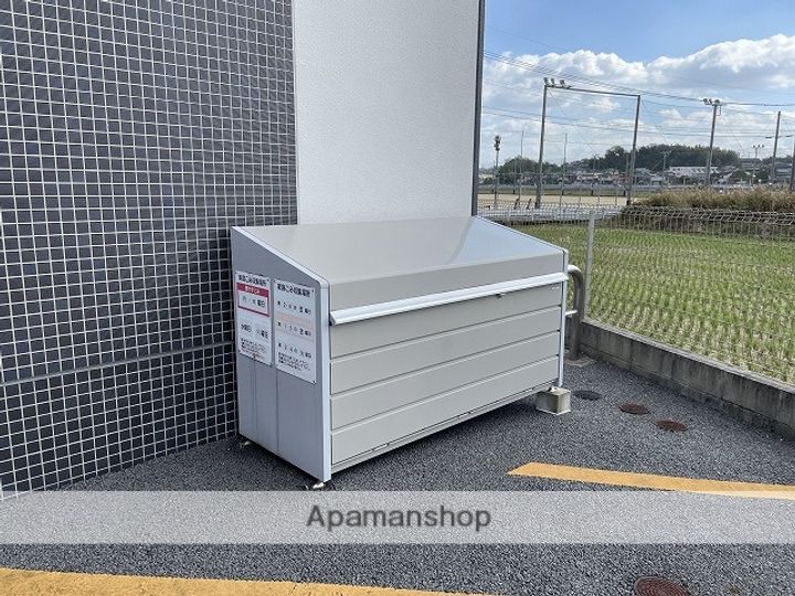 SAINT−HURSTのその他画像