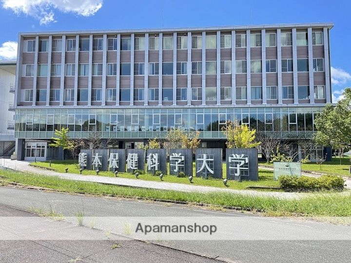 SAINT−HURSTの周辺