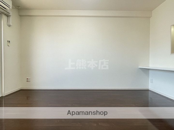 VINCENTE船場305の内装