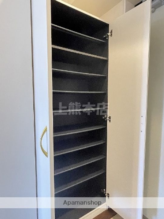 VINCENTE船場305の内装